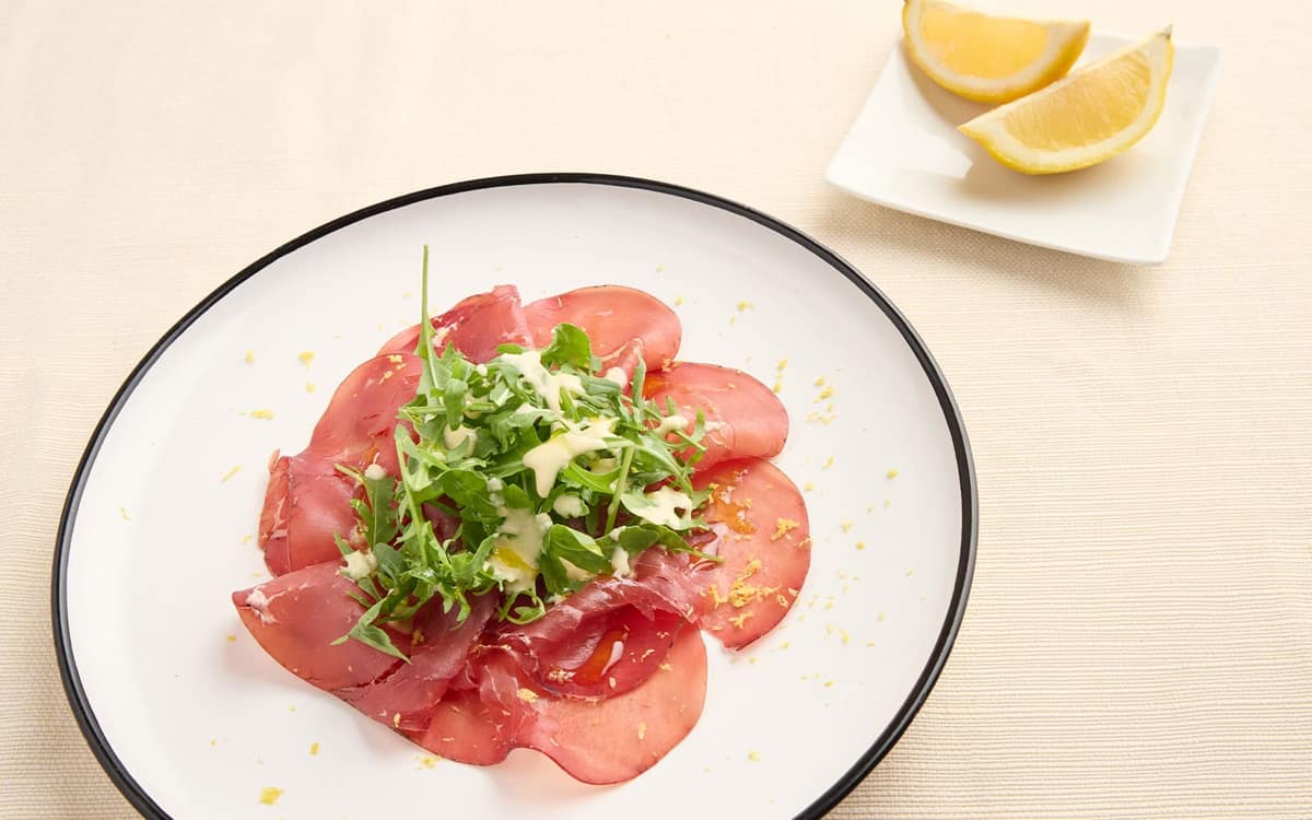 Carpaccio di bresaola in salsa Kren Zuccato
