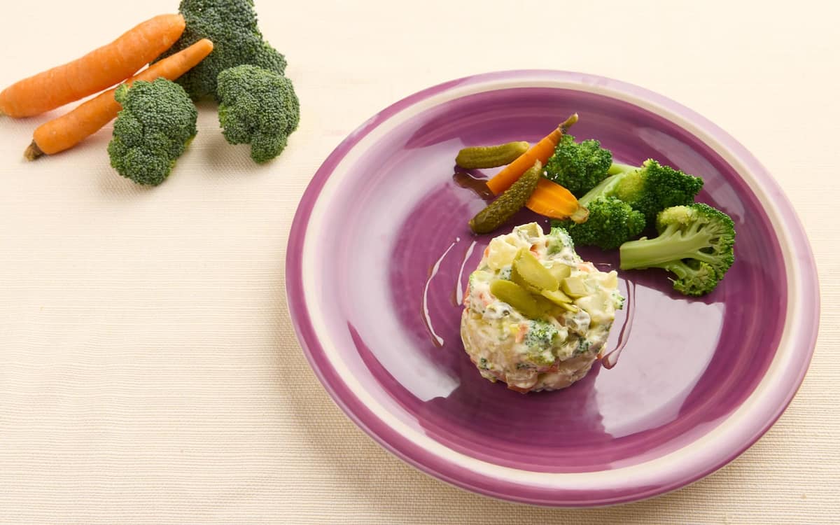 Insalata di verdure e cetriolini in aceto Zuccato