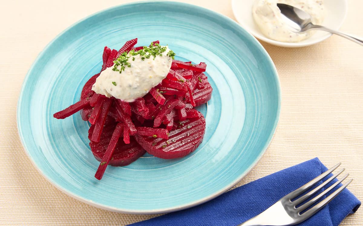 Insalata barbabietole e panna acida Zuccato