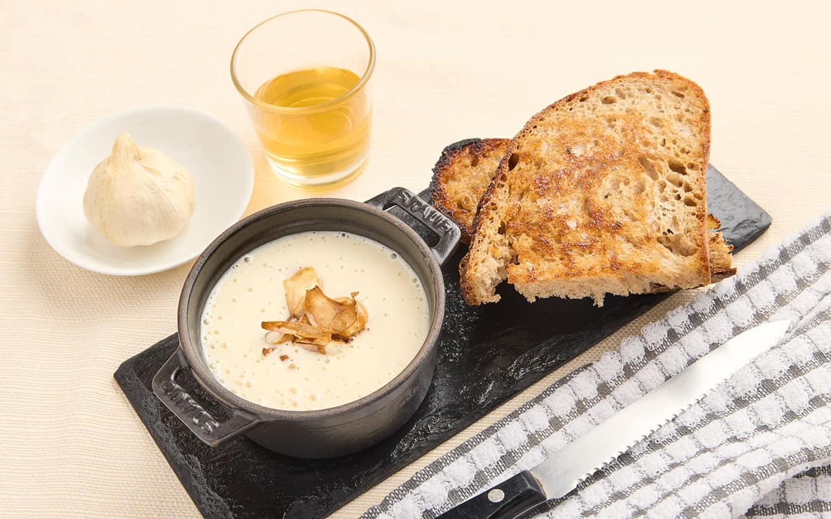 Salsa di pane raffermo con aceto di mele Zuccato