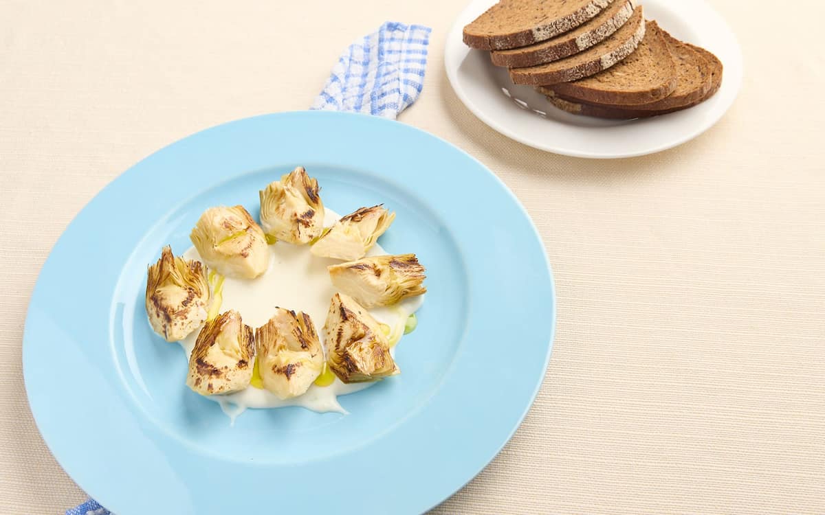 Carciofi al naturale con crema al pecorino Zuccato
