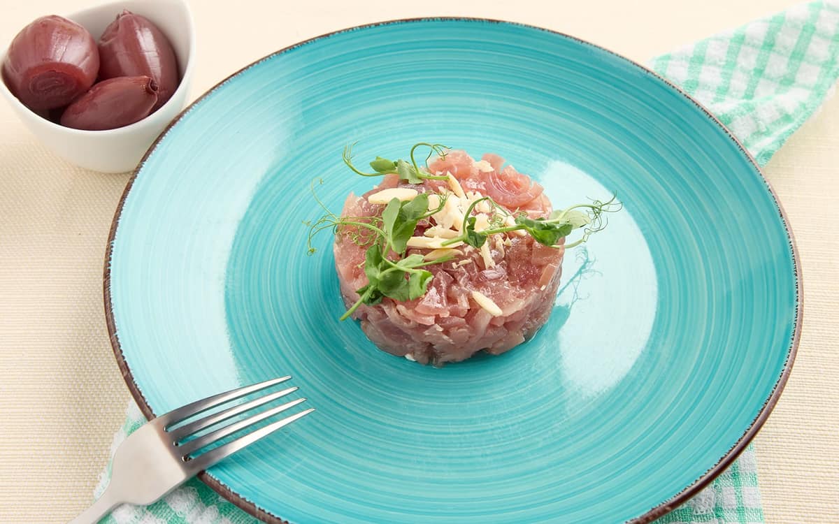 Tartare di tonno con Cipollotte di Tropea Zuccato