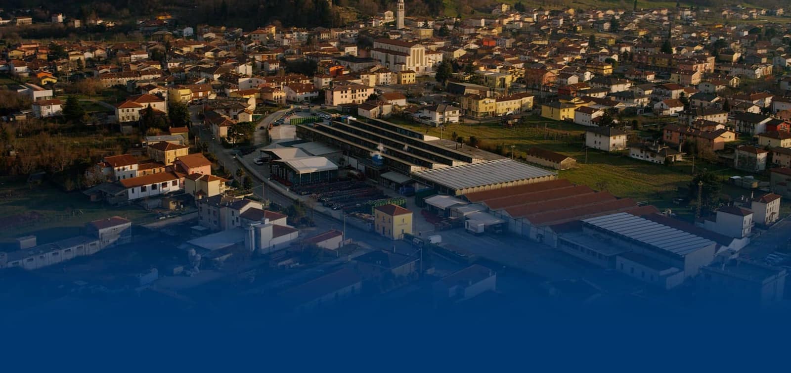 Stabilimento Zuccato a Chiuppano — vista aerea